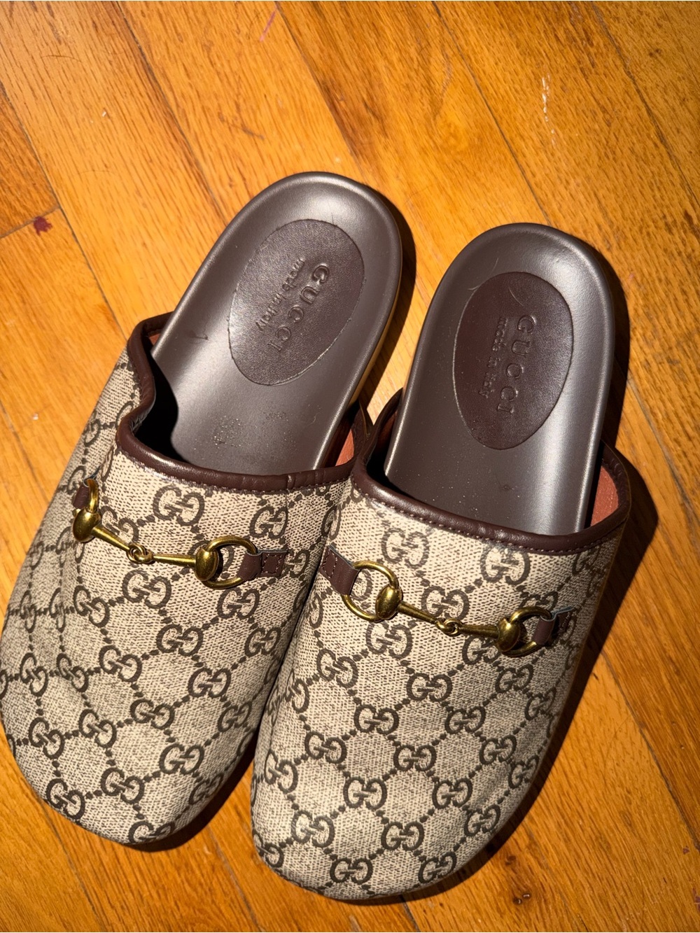 Gucci Tan GG Mules with Gold Horsebit - Picture 2 of 3